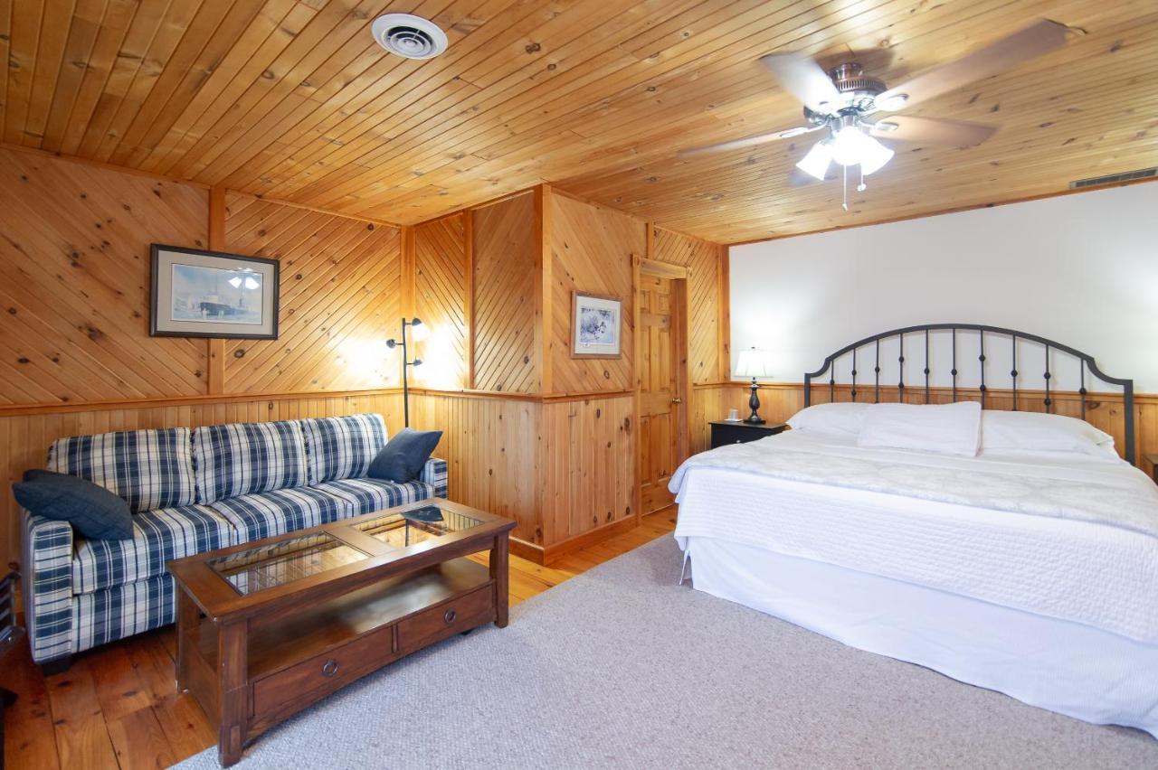Bye The Bay Bed And Breakfast Ridgetown Экстерьер фото