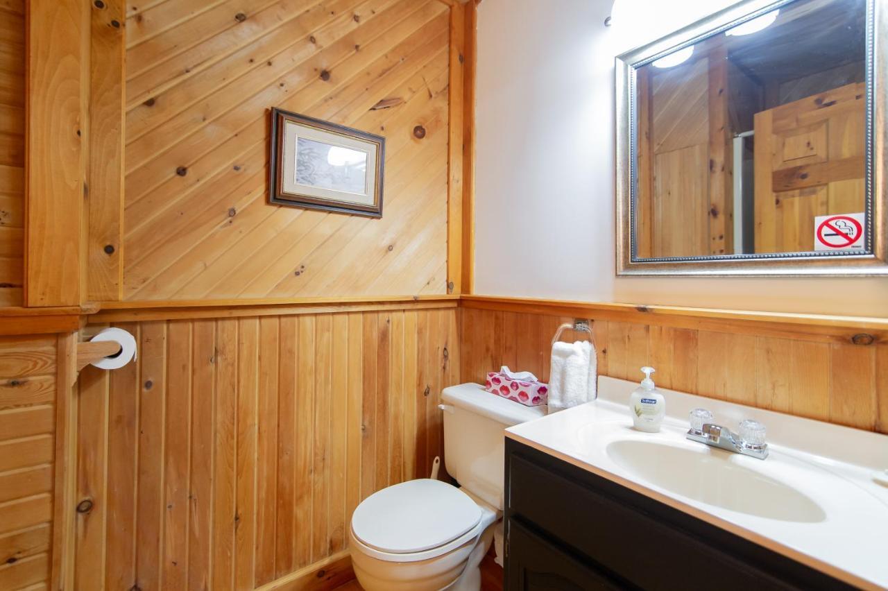 Bye The Bay Bed And Breakfast Ridgetown Экстерьер фото